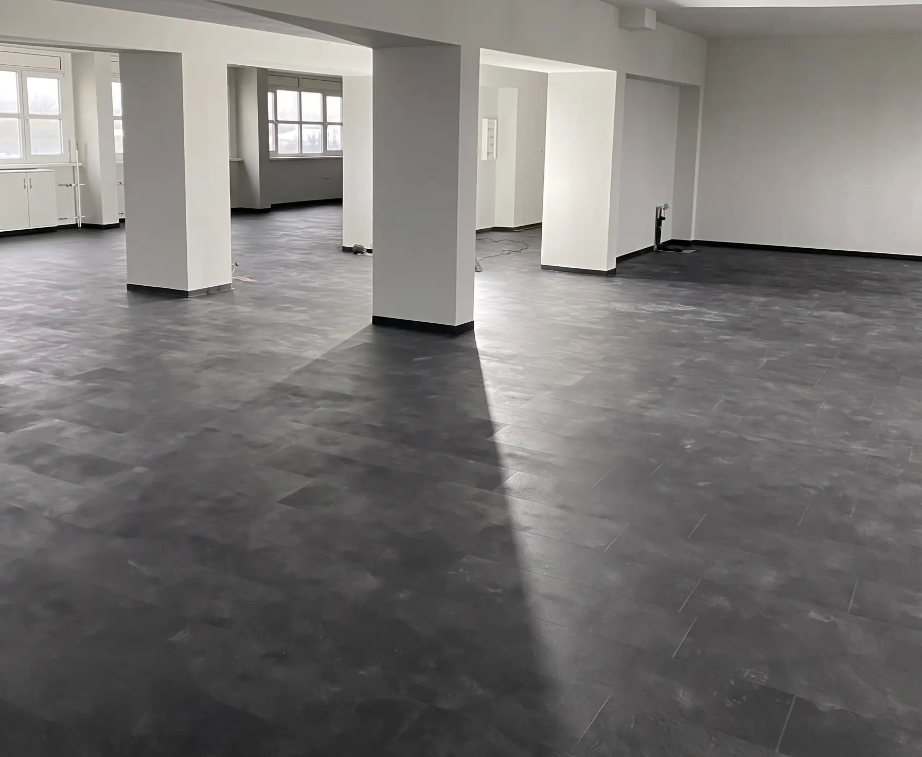 Designboden in Holzoptik verlegt – Bodenleger in Magdeburg